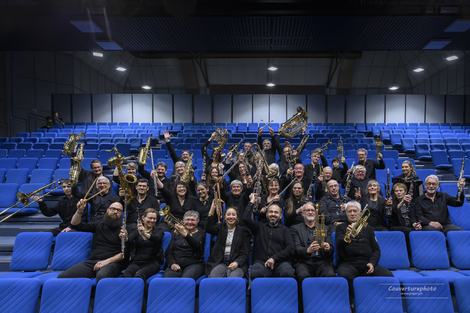 PXL 20241123 190218960.MP 1